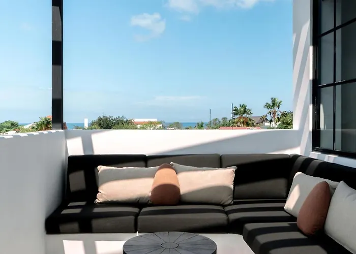 Aparthotel Kiara Ocean Place 4*